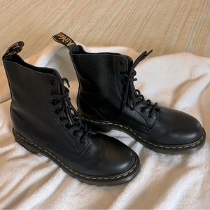 NWOT Doc Martens “Pascal” Boot. Size 10.
